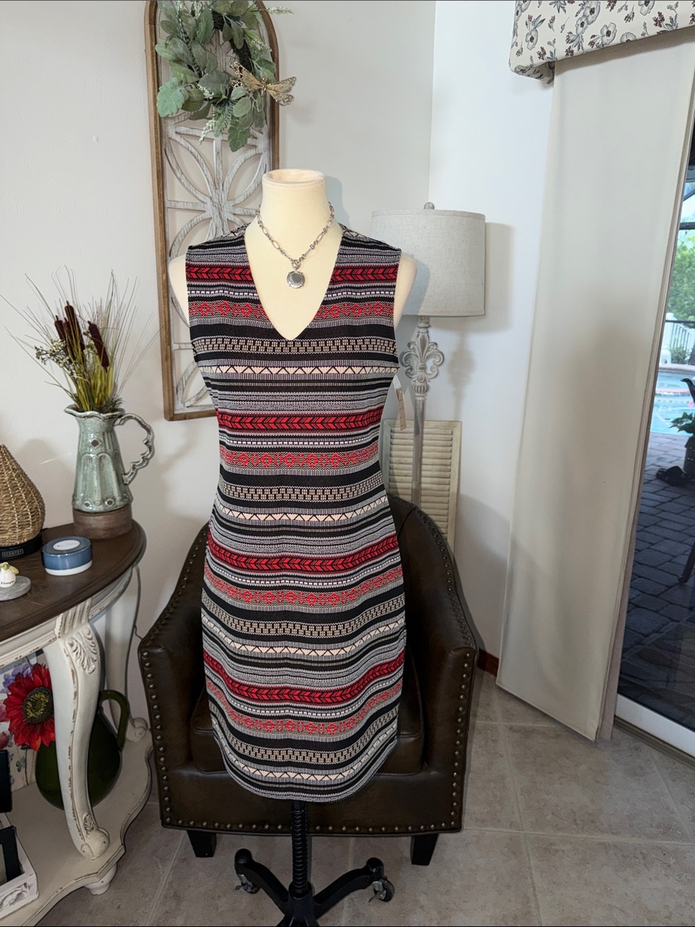 NWT Arrianne Cayenne sleeveless dress m